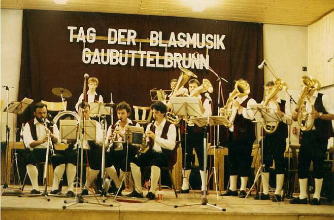 Auftritt in Gaubttelbrunn 1990